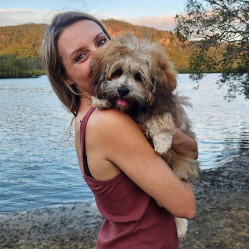 Lisa and Gigi (Lhasapoo)