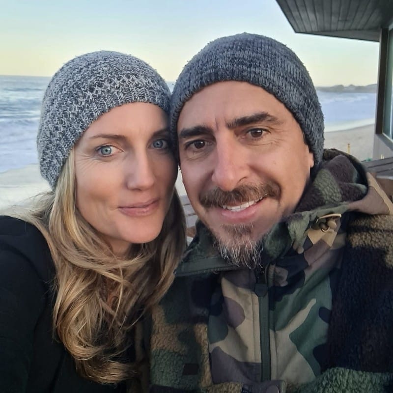 Victoria & Roger