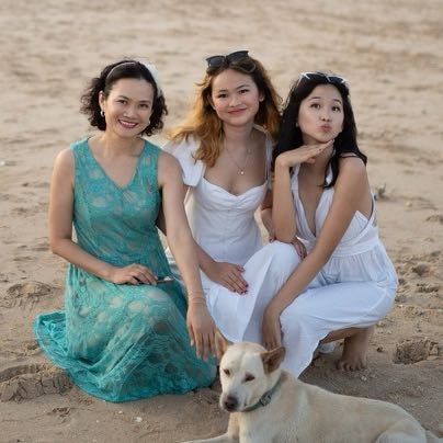 Audrey, Hillary & Irene