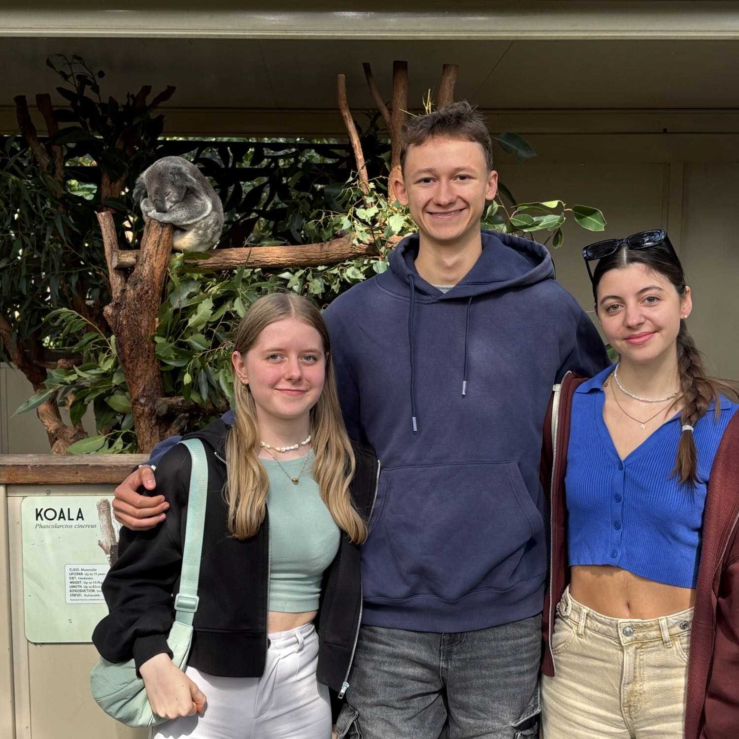 Nele, Lara and Anton