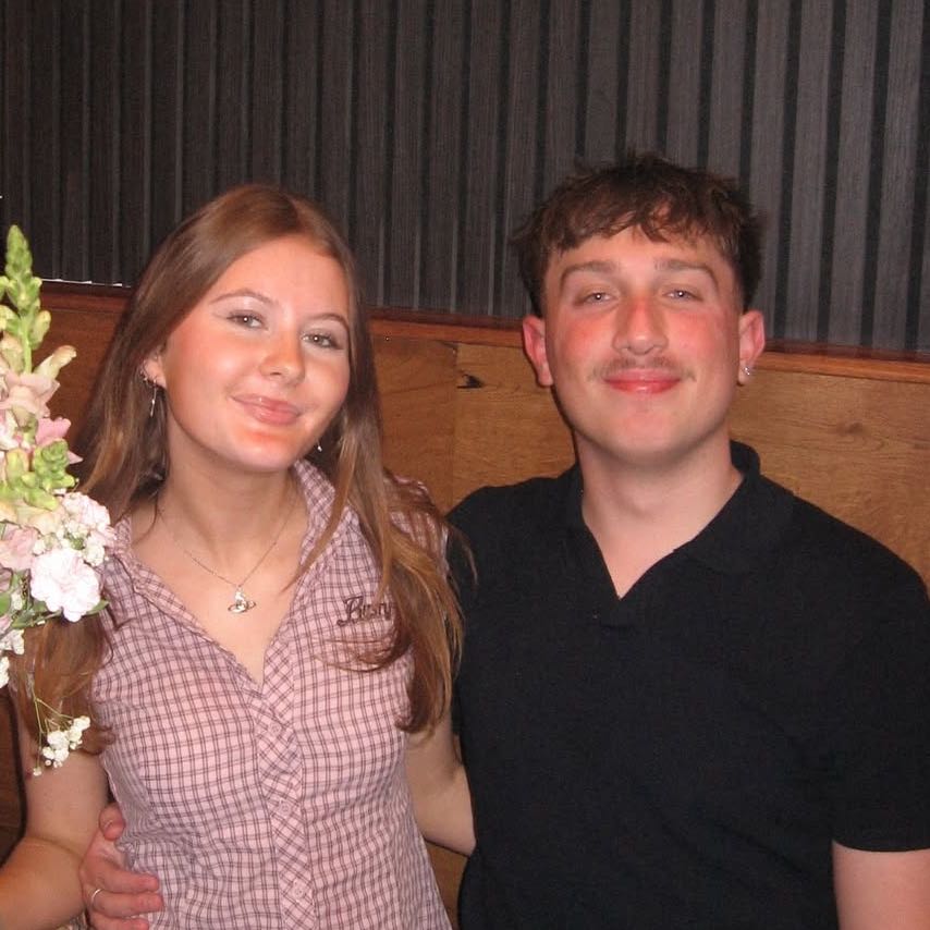 Victoria & Oscar