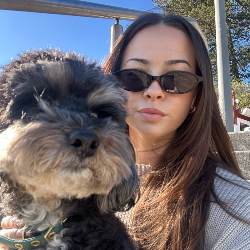 Bella