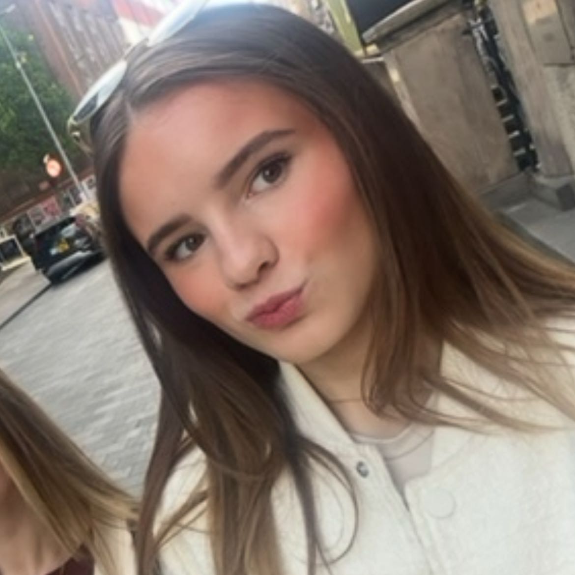 Ava