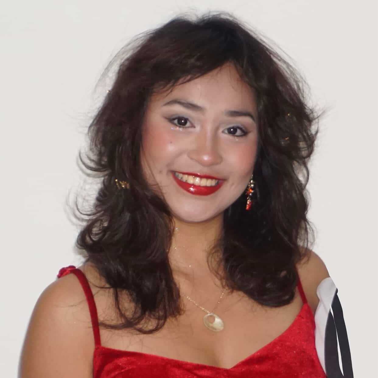 Nadindra Naila