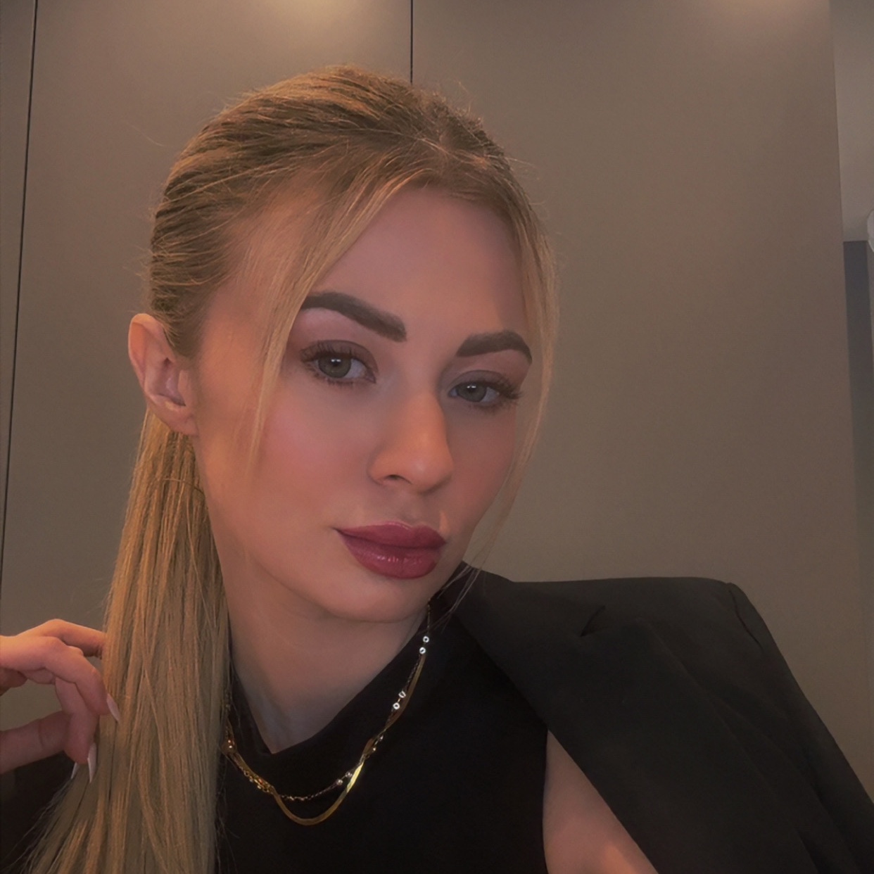 Ella