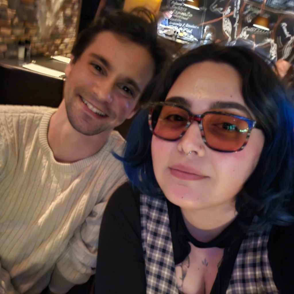 🐾 Loving Pet Sitters at Your Service!🐾 Eleni & Tudor