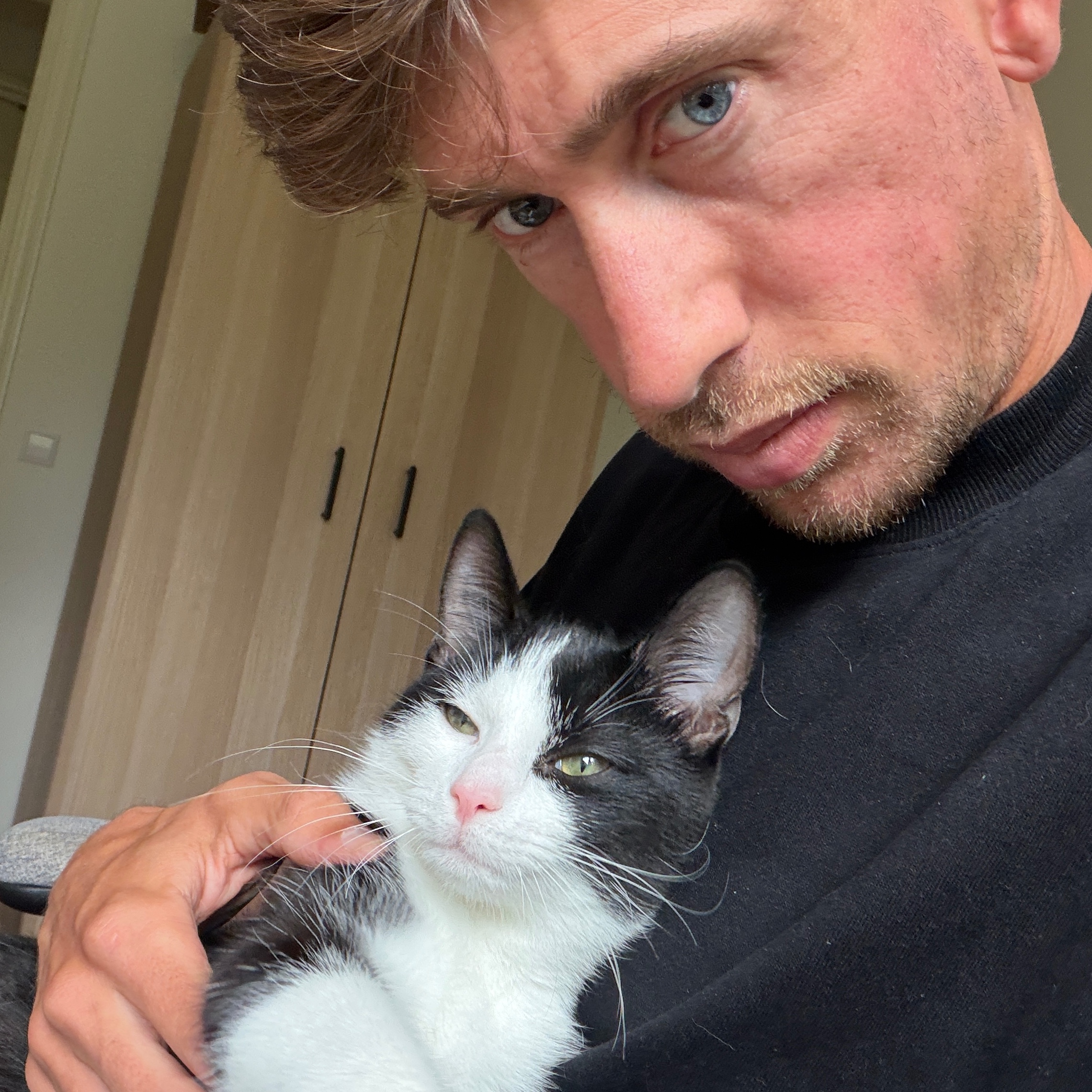 Tomas