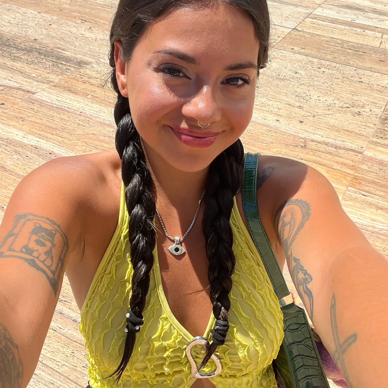 Leonela Sol