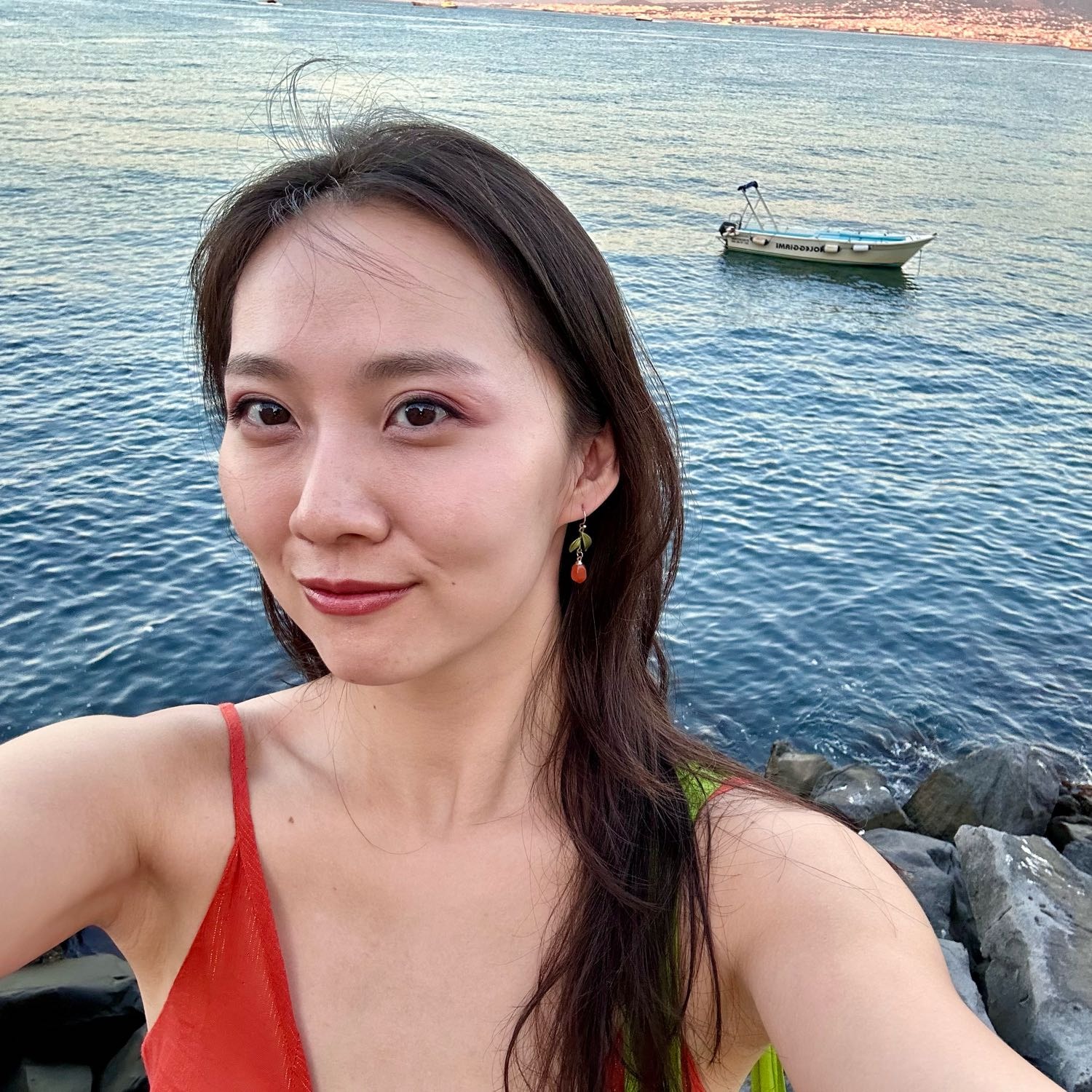 Yihong