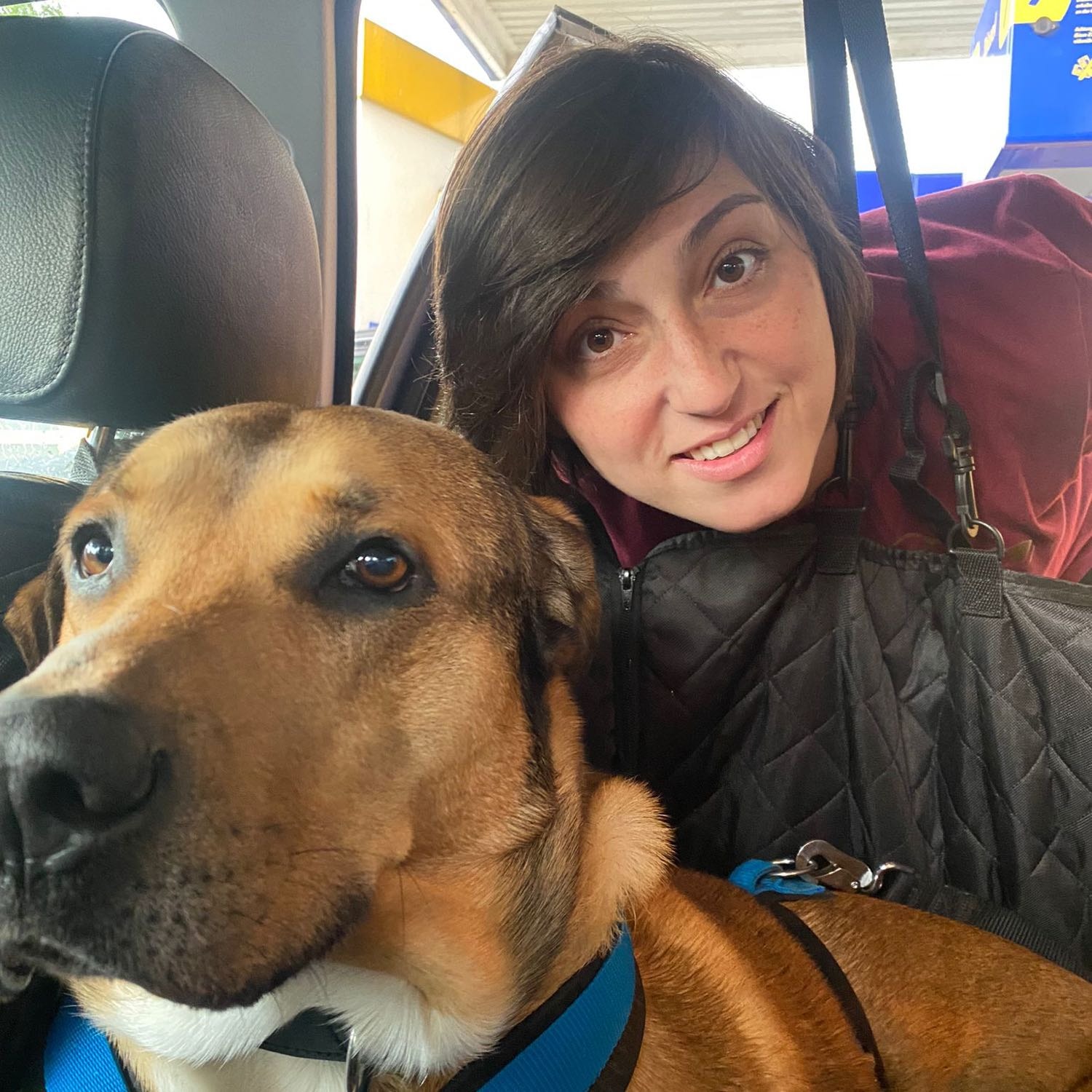 Enise 🐕🚶🏻‍♀️