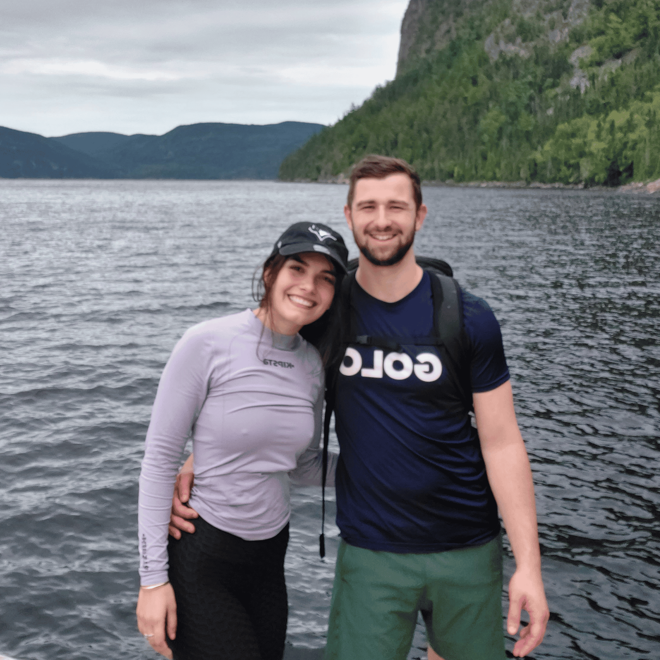 Naty & Téo 🏋🏻♀️🐈⬛🏞