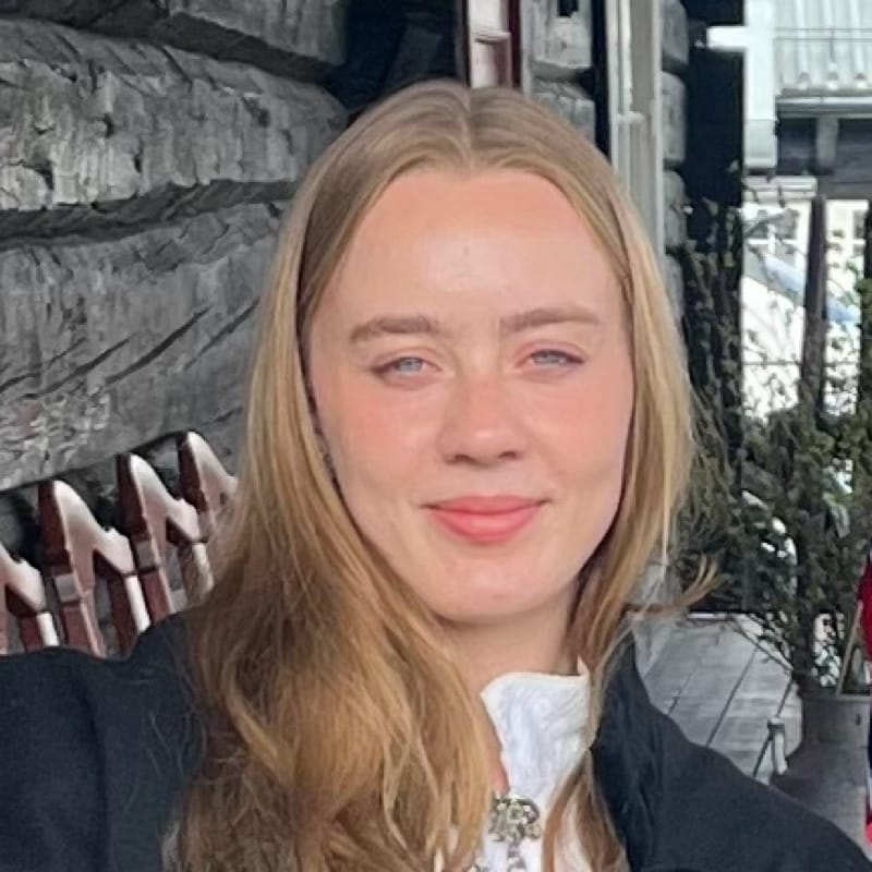 Emma Helen