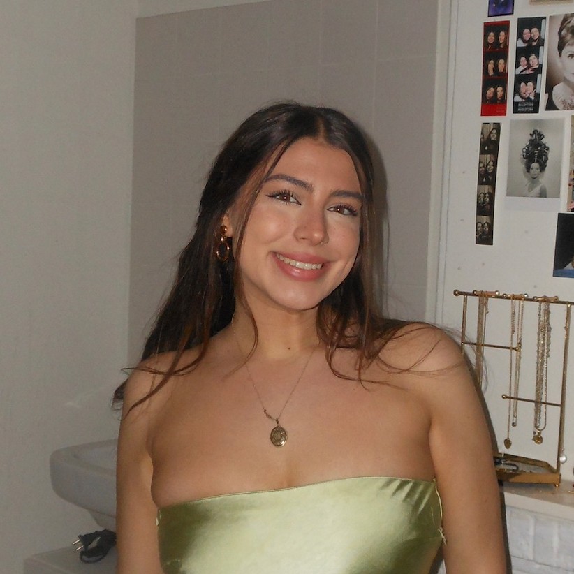 Ava