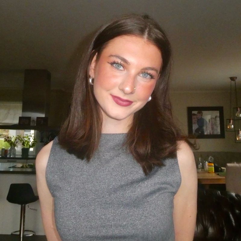Leni Mariebelle