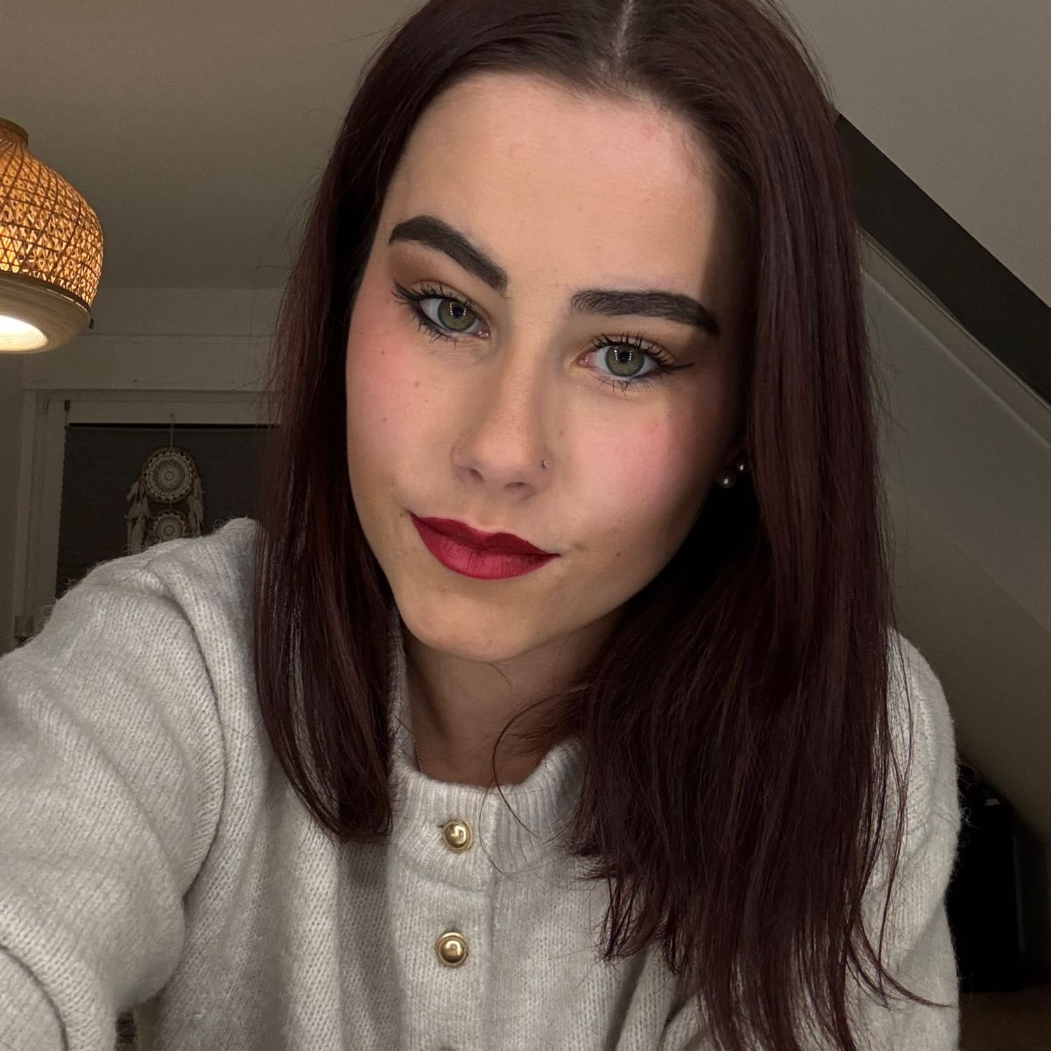 Shari Tabea Anna