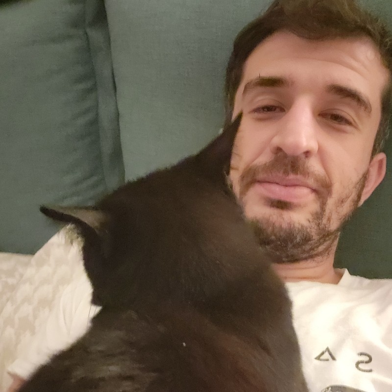 Simone