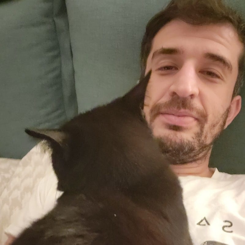 Simone