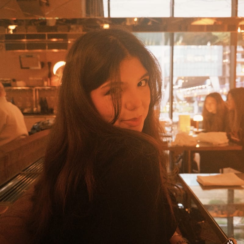 Zehra Naz