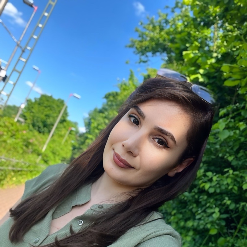 Aynaz