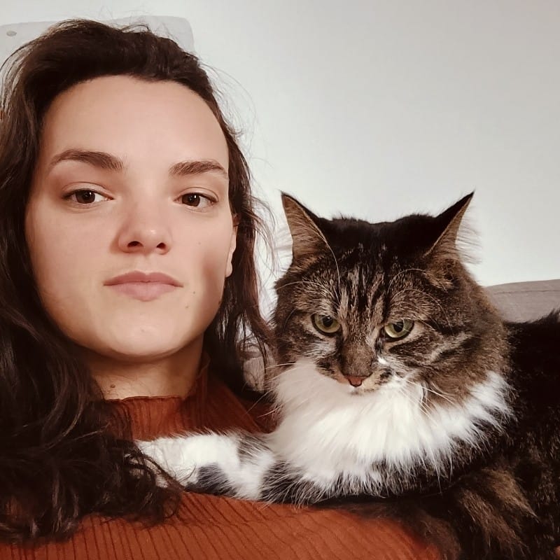 Inès