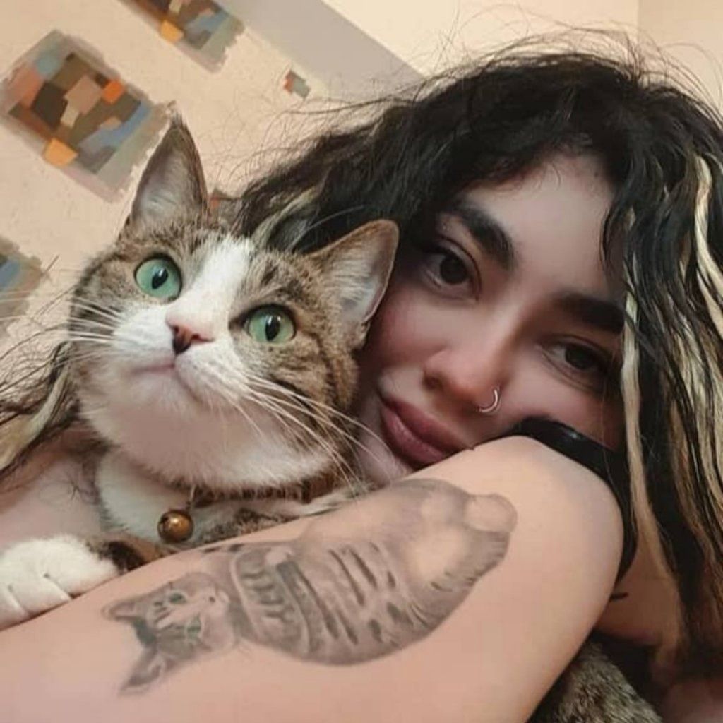 Mia