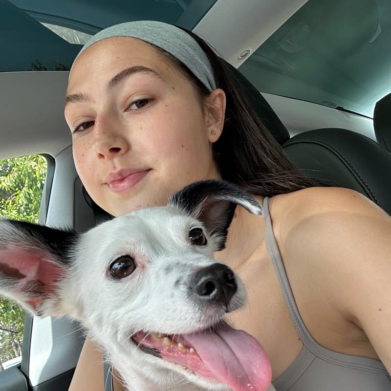 Mia