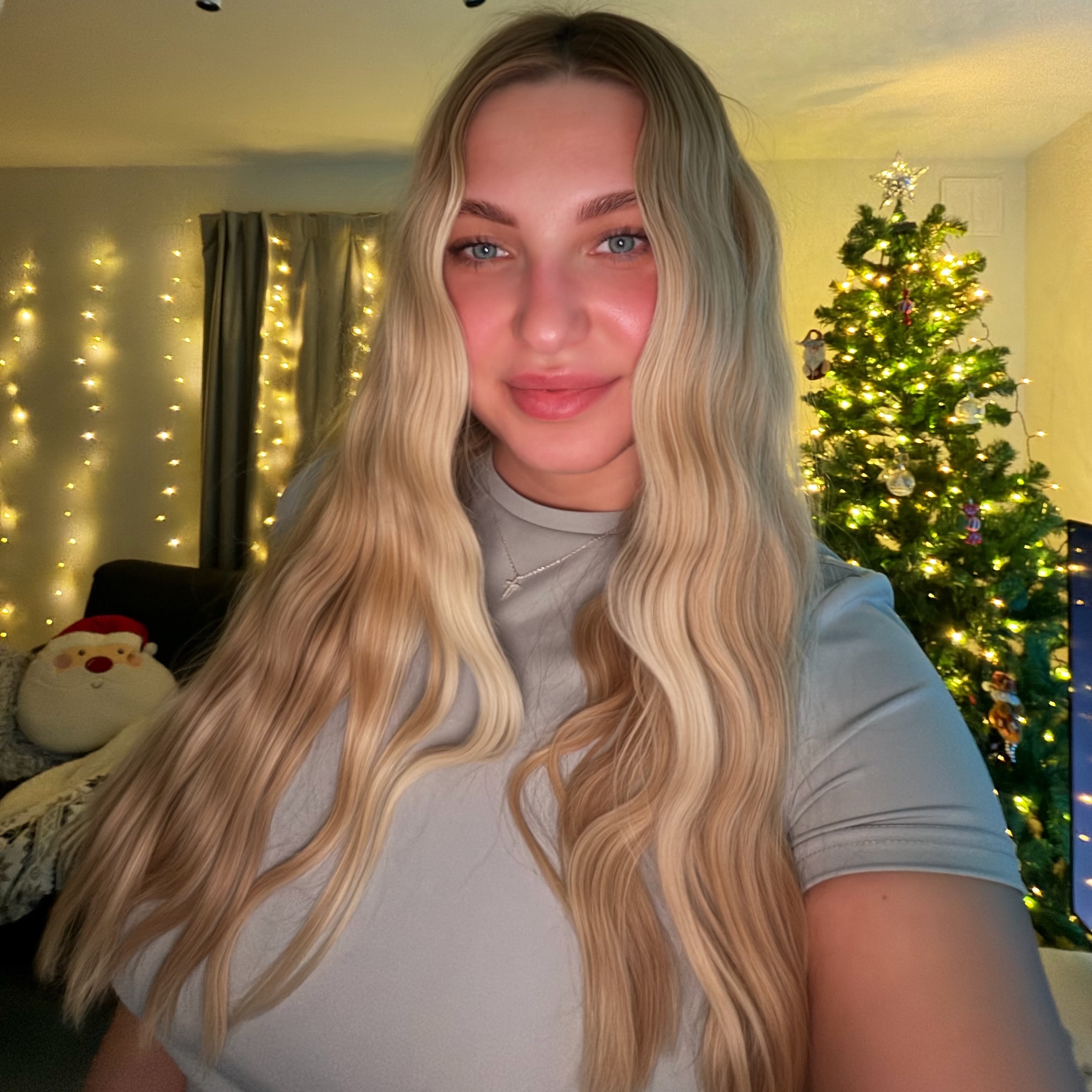 Полина