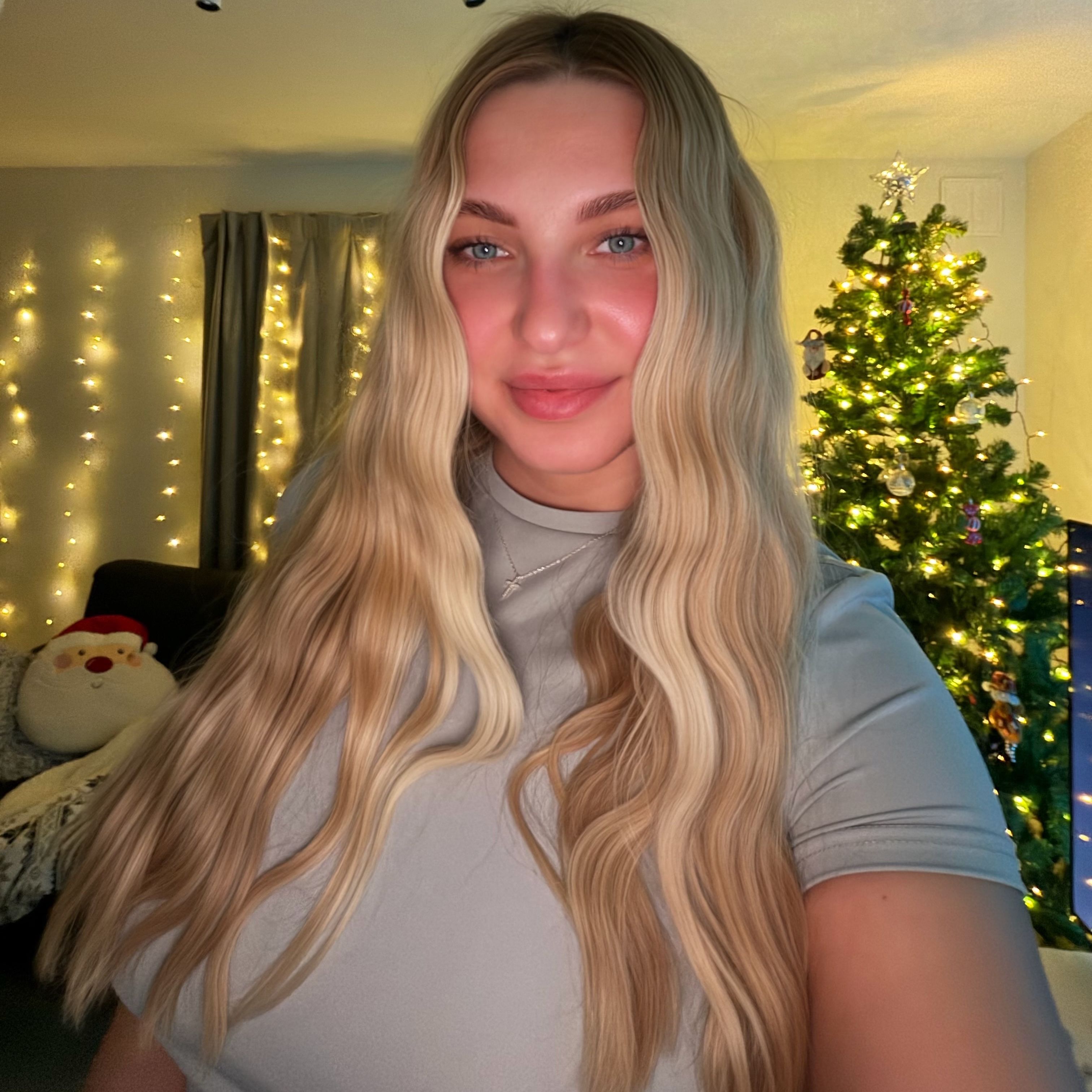 Полина
