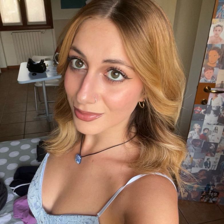 Arianna angela irene