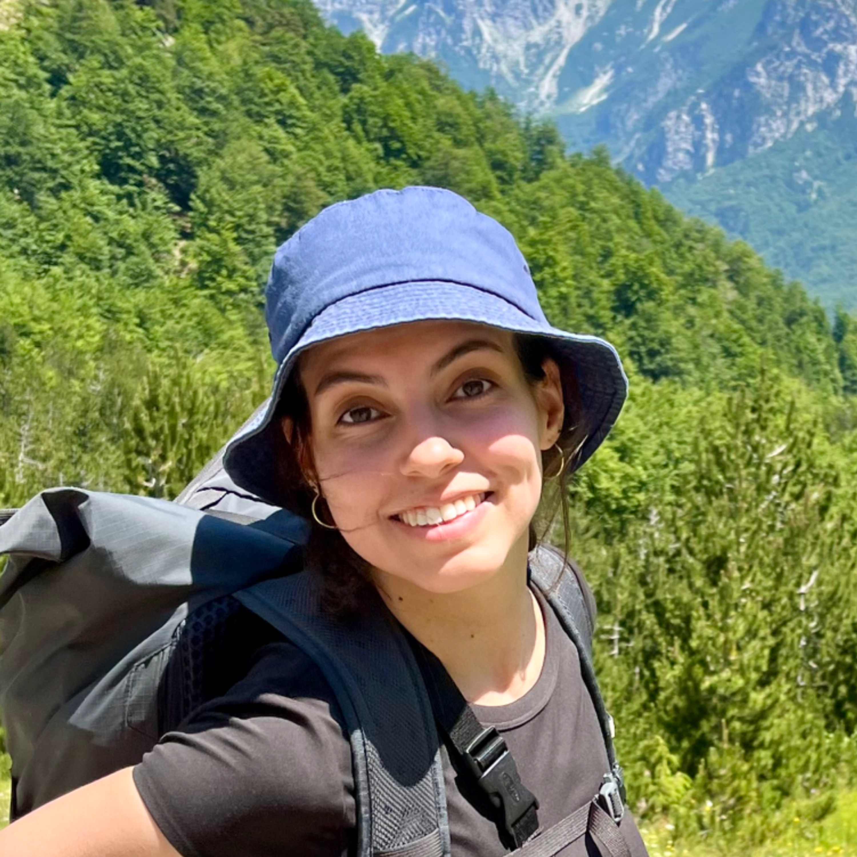 Simone