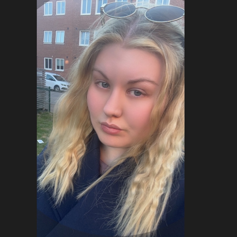 Emelie