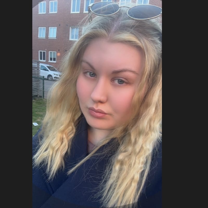 Emelie