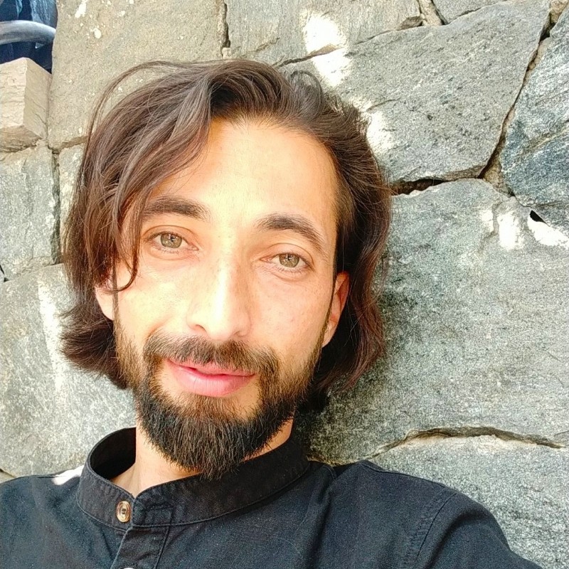 Hüseyin