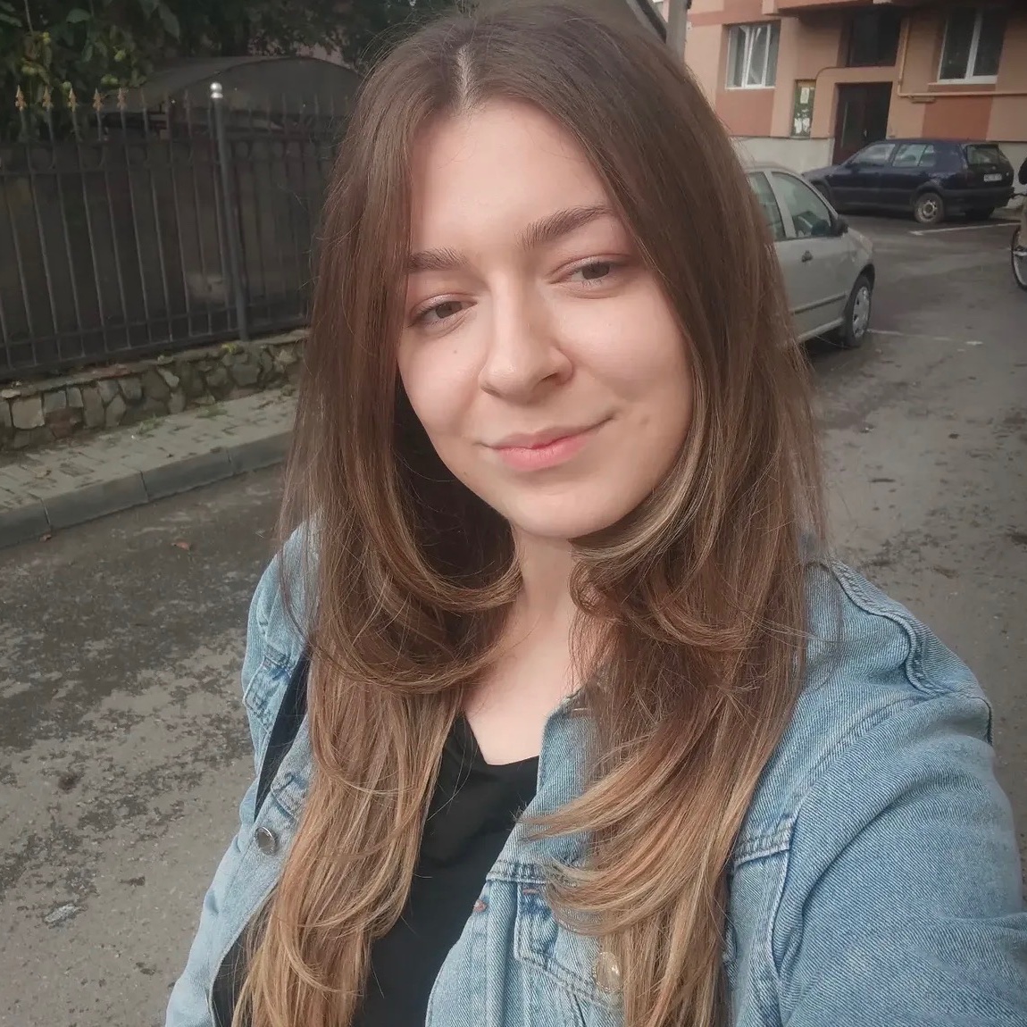 Simona