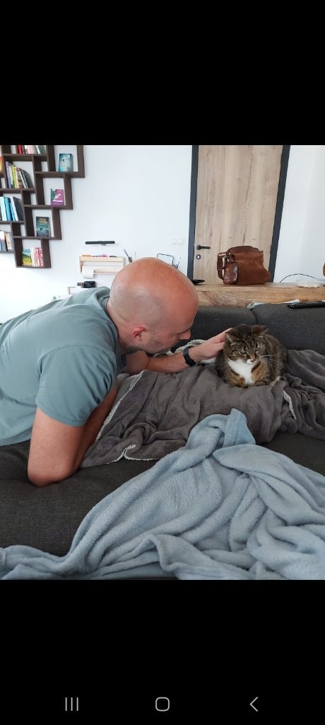 Puss (in boots)