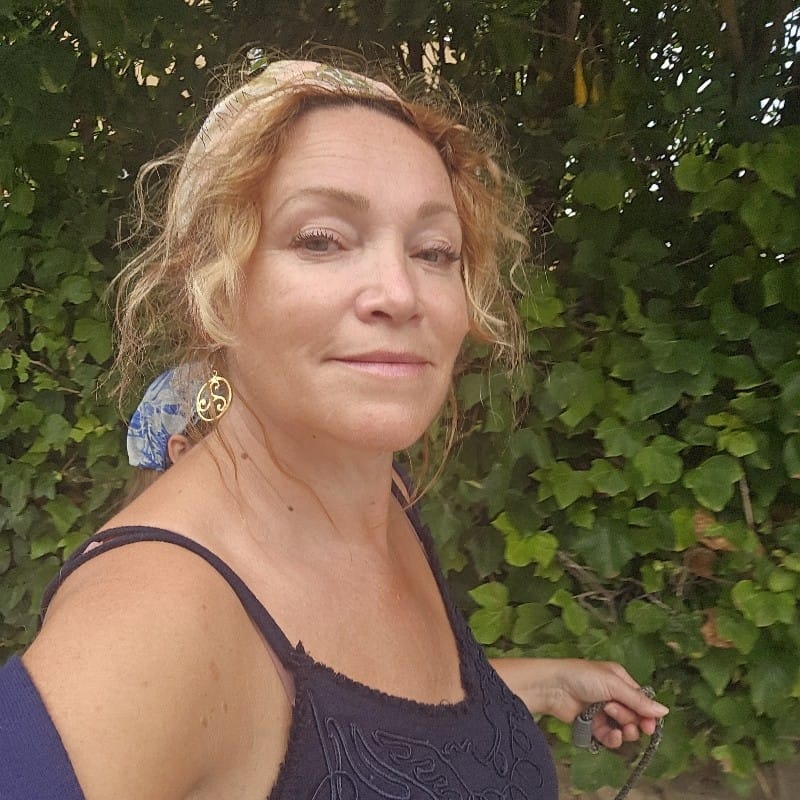 Naomi Tomasina