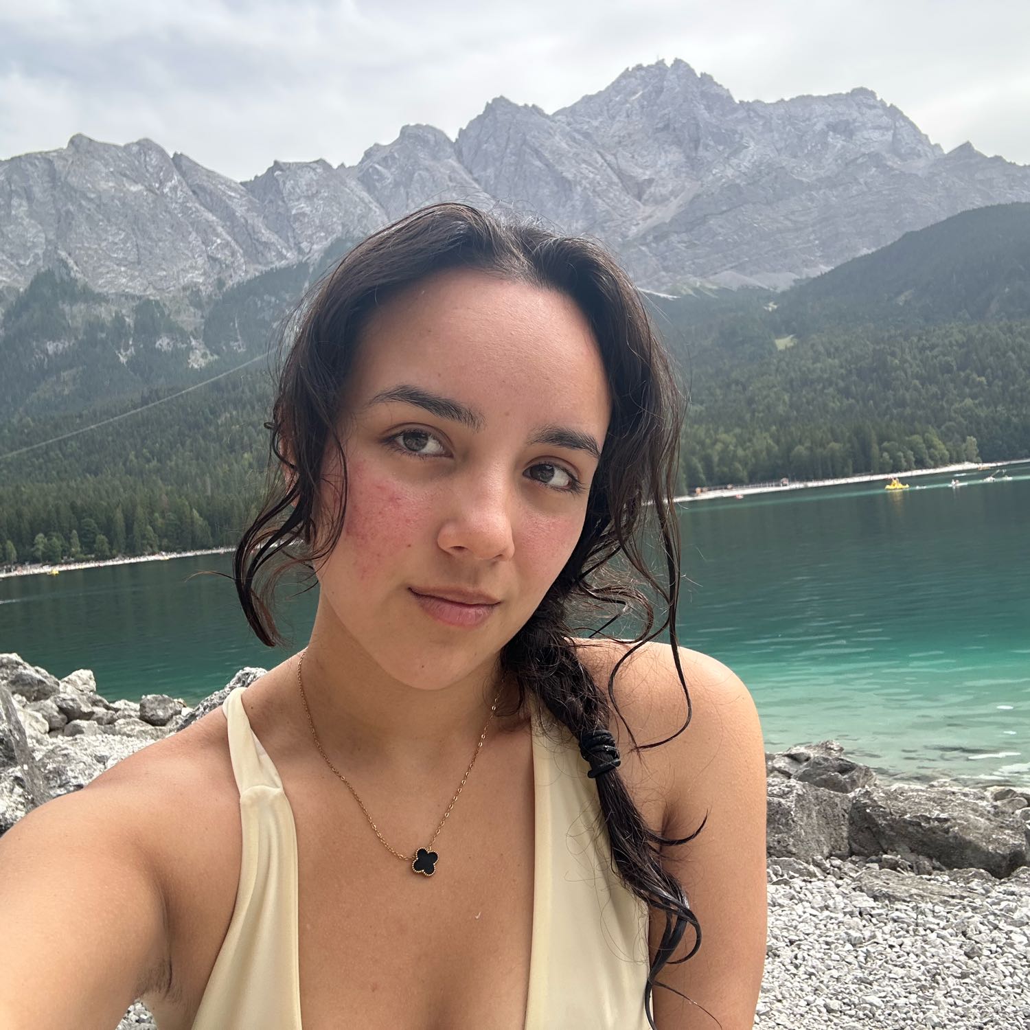 Ángela