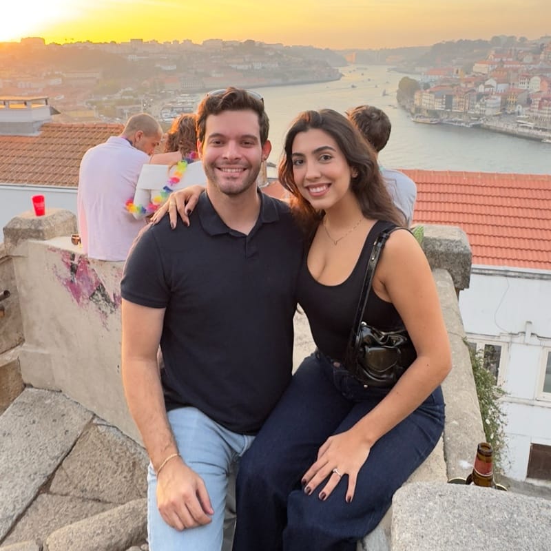 Isabella & João