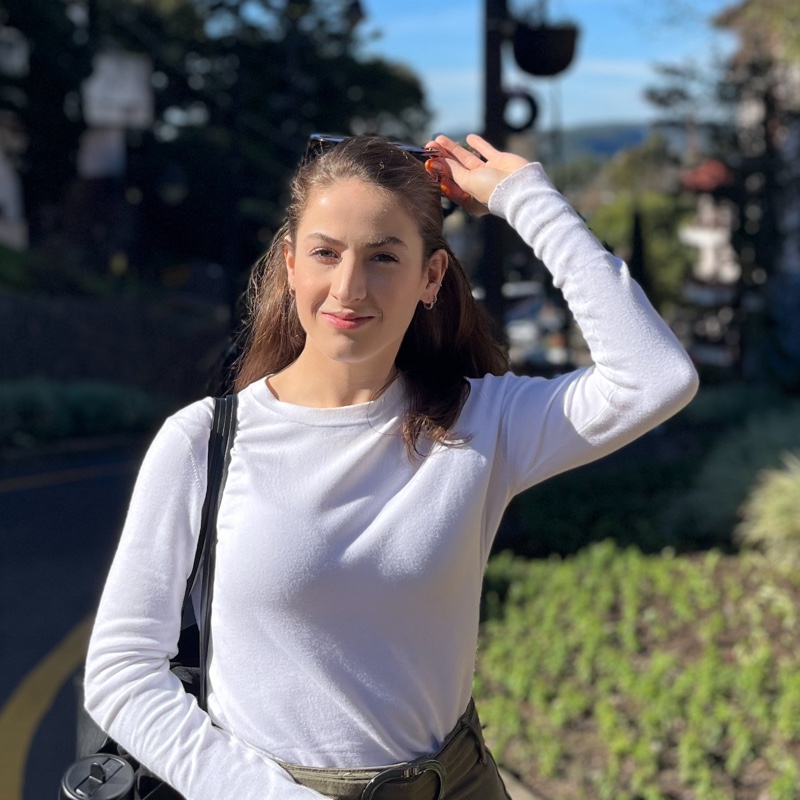 Anna Laura